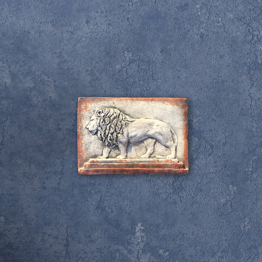 Leone Bavarese, scultura in terracotta