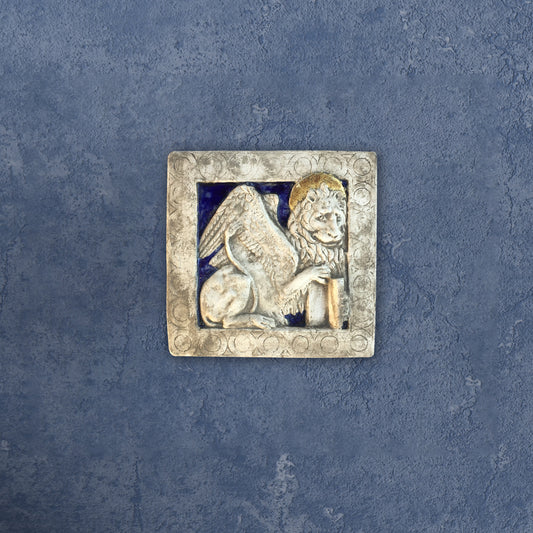 Il Leone di San Marco - Scultura in ceramica dipinta con dorature
