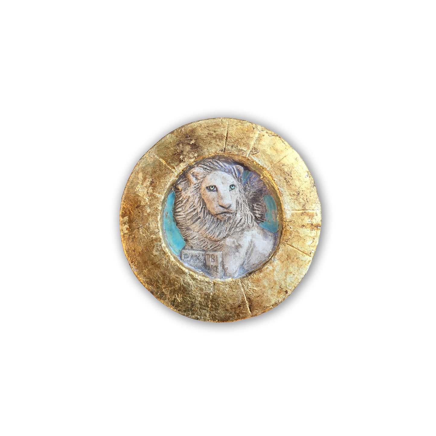Piccolo Leone di San Marco entro tondo, con cornice dorata.
