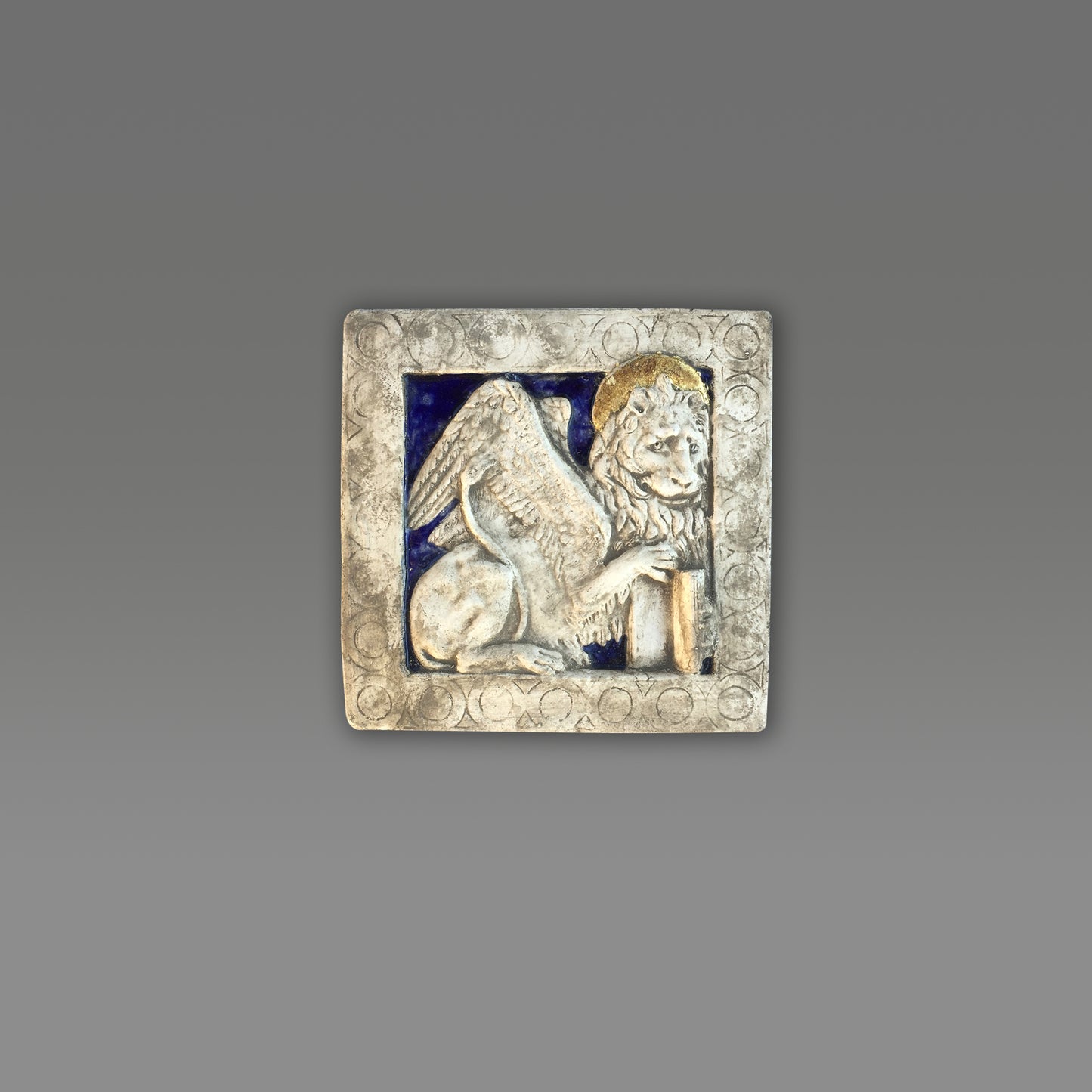Il Leone di San Marco - Scultura in ceramica dipinta con dorature