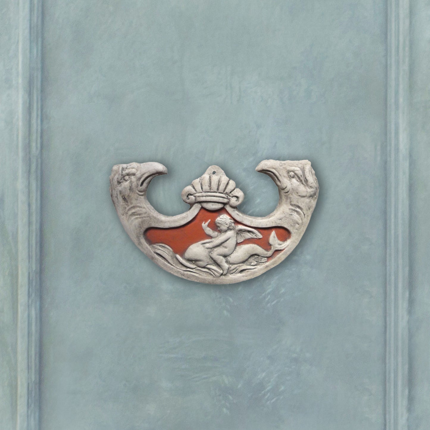 Oscillum, scultura in terracotta dipinta in rosso