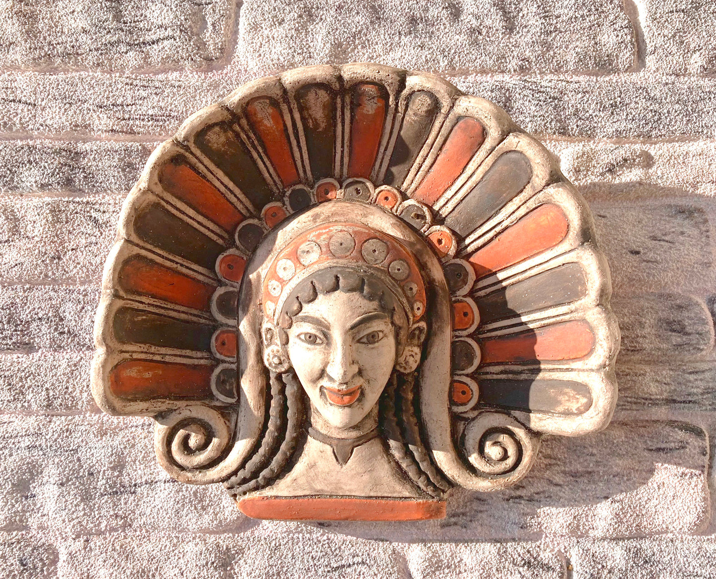 Antefissa con Testa di  Menade, terracotta dipinta