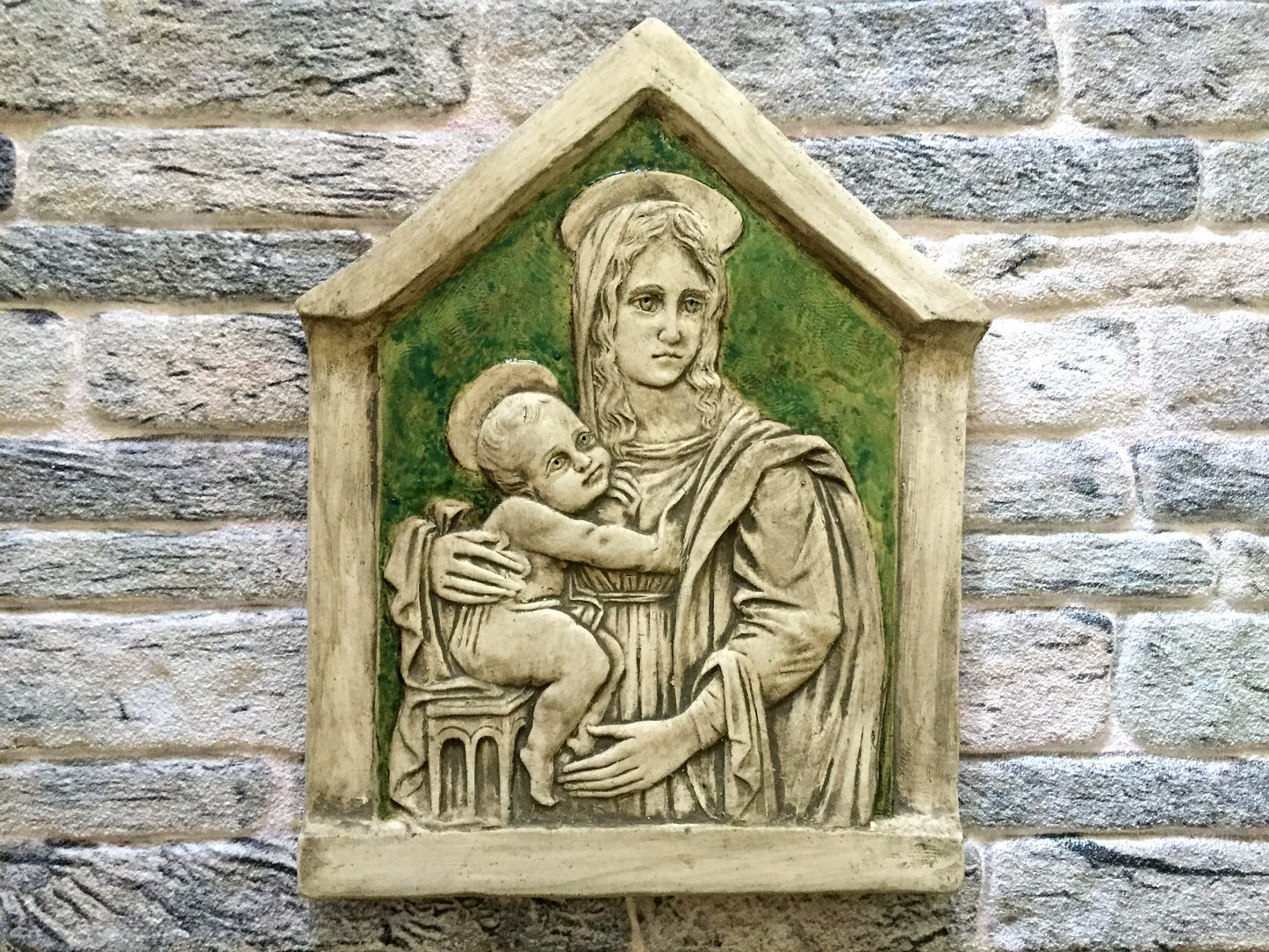 Madonna del Latte - Scultura in ceramica dipinta a smalto