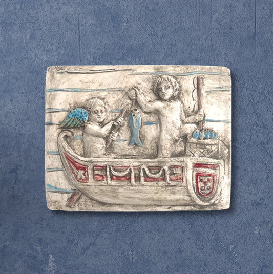 Cupids on a Boat