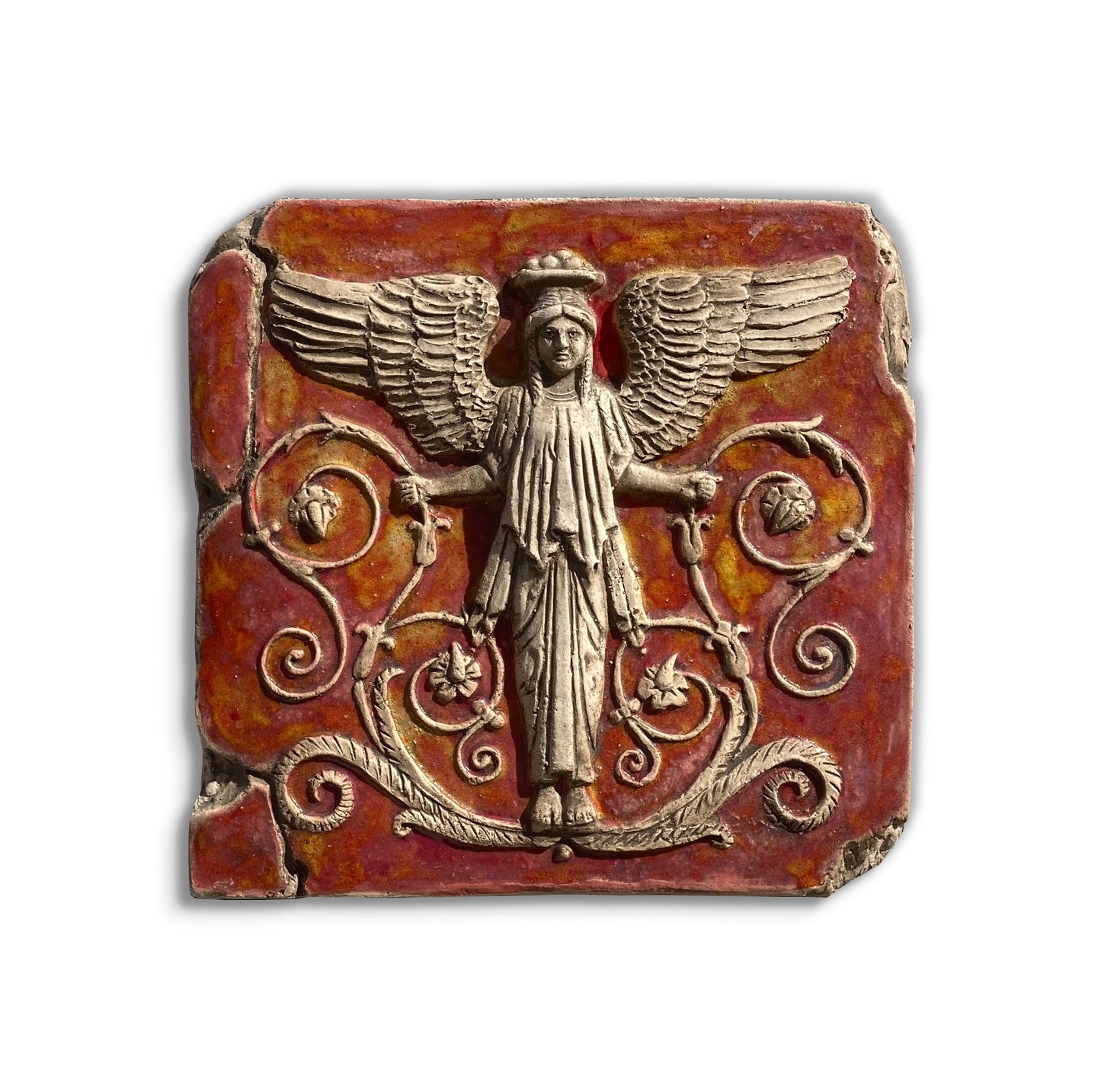 Vittoria, bassorilievo in ceramica dipinta
